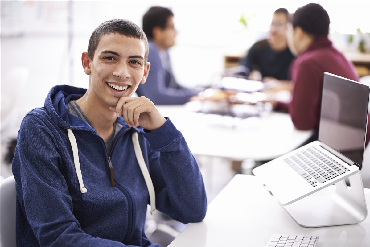Nuova Academy per gli aspiranti data scientist Nuova Academy per gli aspiranti data scientist